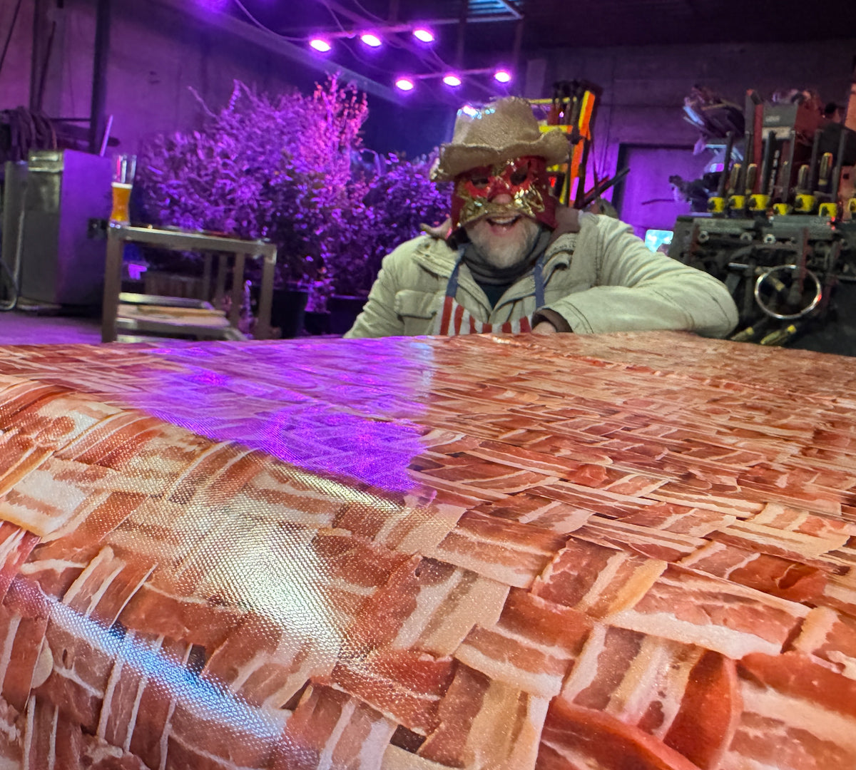 Die Bacon-Tischdecke