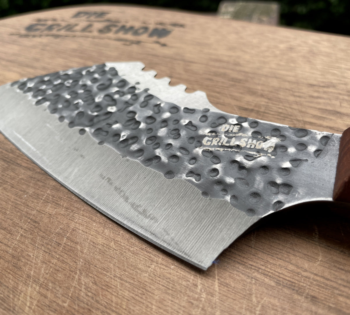 Johnnys Hunter Knife