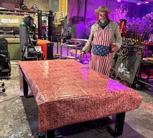 Die Bacon-Tischdecke